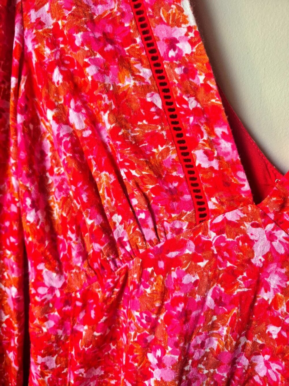 Lost + Wander Pink Floral V Neck Fit & Flare Mini Dress XS - Picture 2 of 6